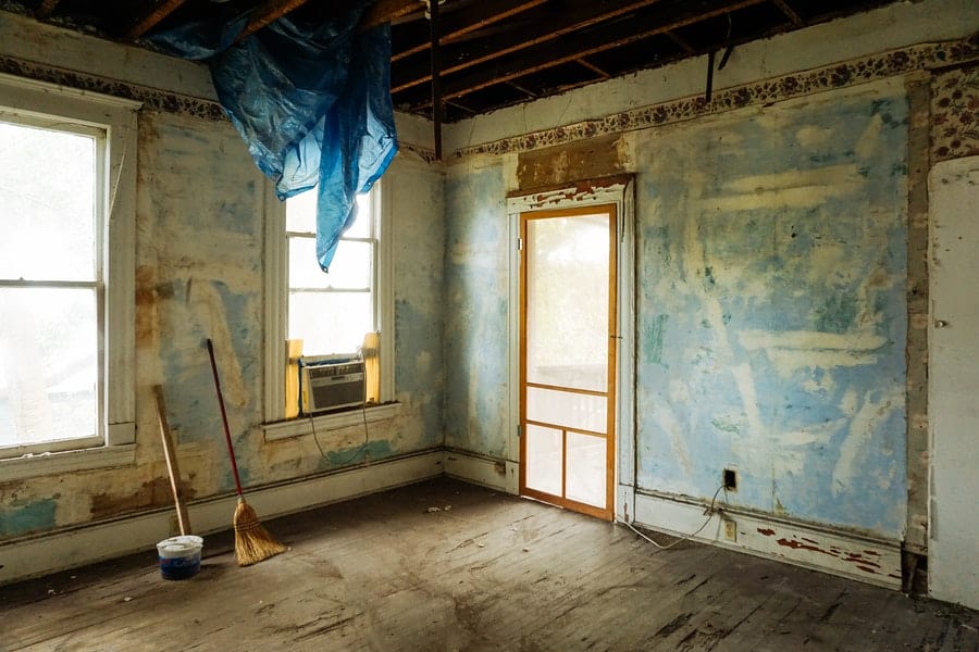 How To Renovate A House With No Money